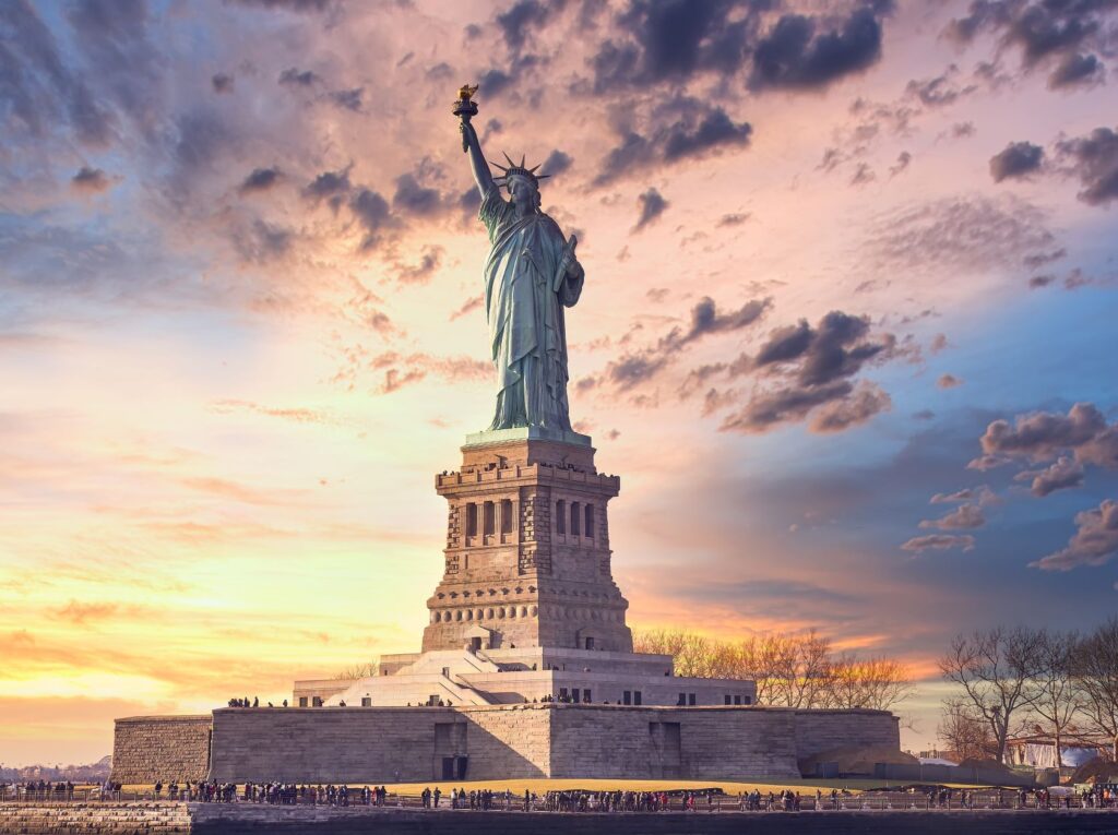 Immigration Attorney Arsen V. Baziyants, Background image 1