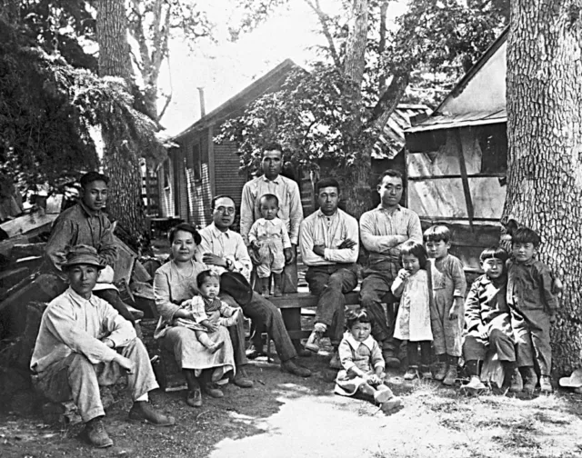 The Promise of the Statue of Liberty: A Legacy to U.S. Immigration 3 Japanese Immigrants in Oregon